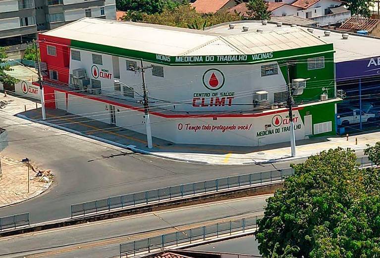 CLINT Medicina do Trabalho - Laboratório - Vacinas