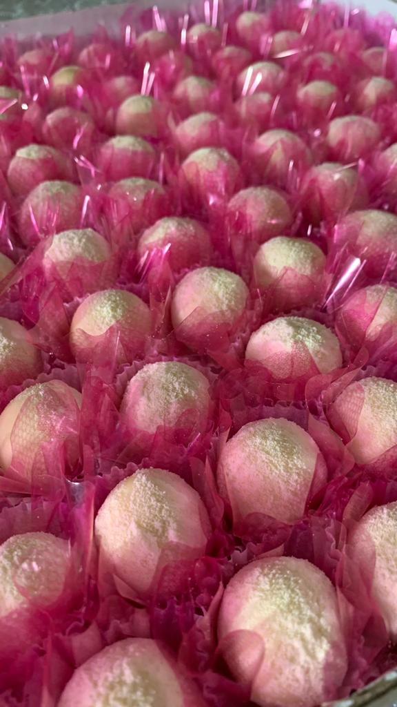 Bolos, tortas comemorativas e doces